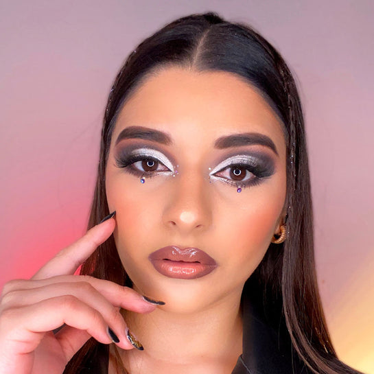 MŌDA® Maven Sharon Navarrete