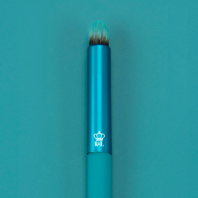 MŌDA® Smoky Eye — detail