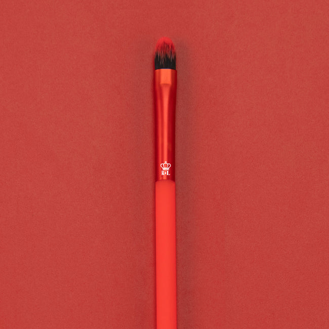 MŌDA® Pointed Lip — detail