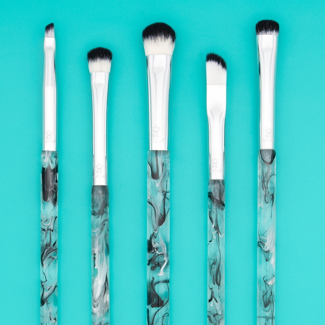 MŌDA® Black Smoke Show Eye Kit — detail