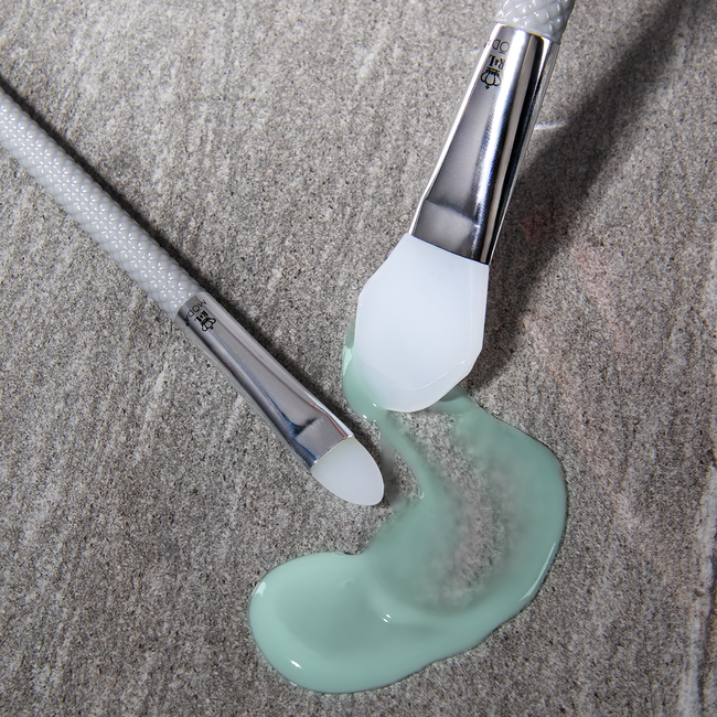 MŌDA® Face Mask Applicator Kit — detail