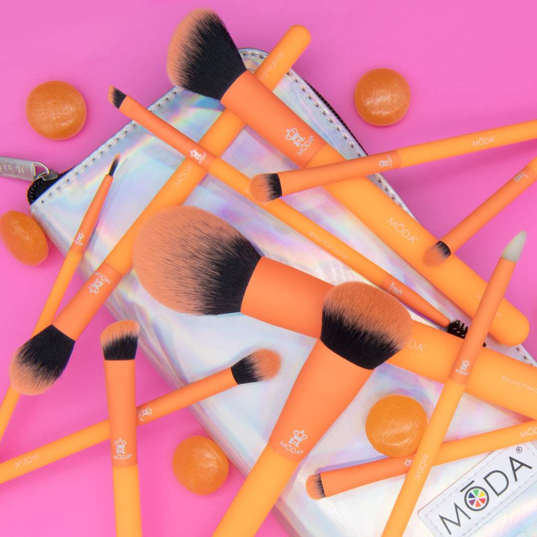 MŌDA® Totally Electric Neon Orange Full Face Kit – MŌDA® Brush