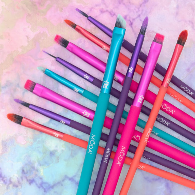 MŌDA® Bold Artistry Kit — detail