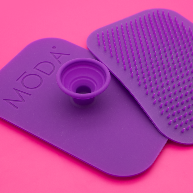 MŌDA® Scrubby Cleaning Pad — detail